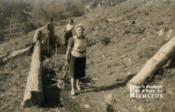 La corvée de bois Raymonde Louvatire Rieucros en 1941