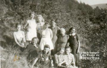 Groupe de femmes en 1941